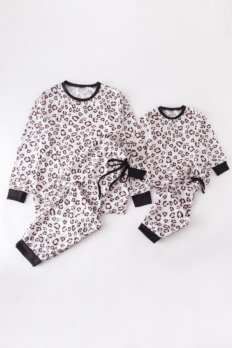 Leopard Lounge Set - Women's